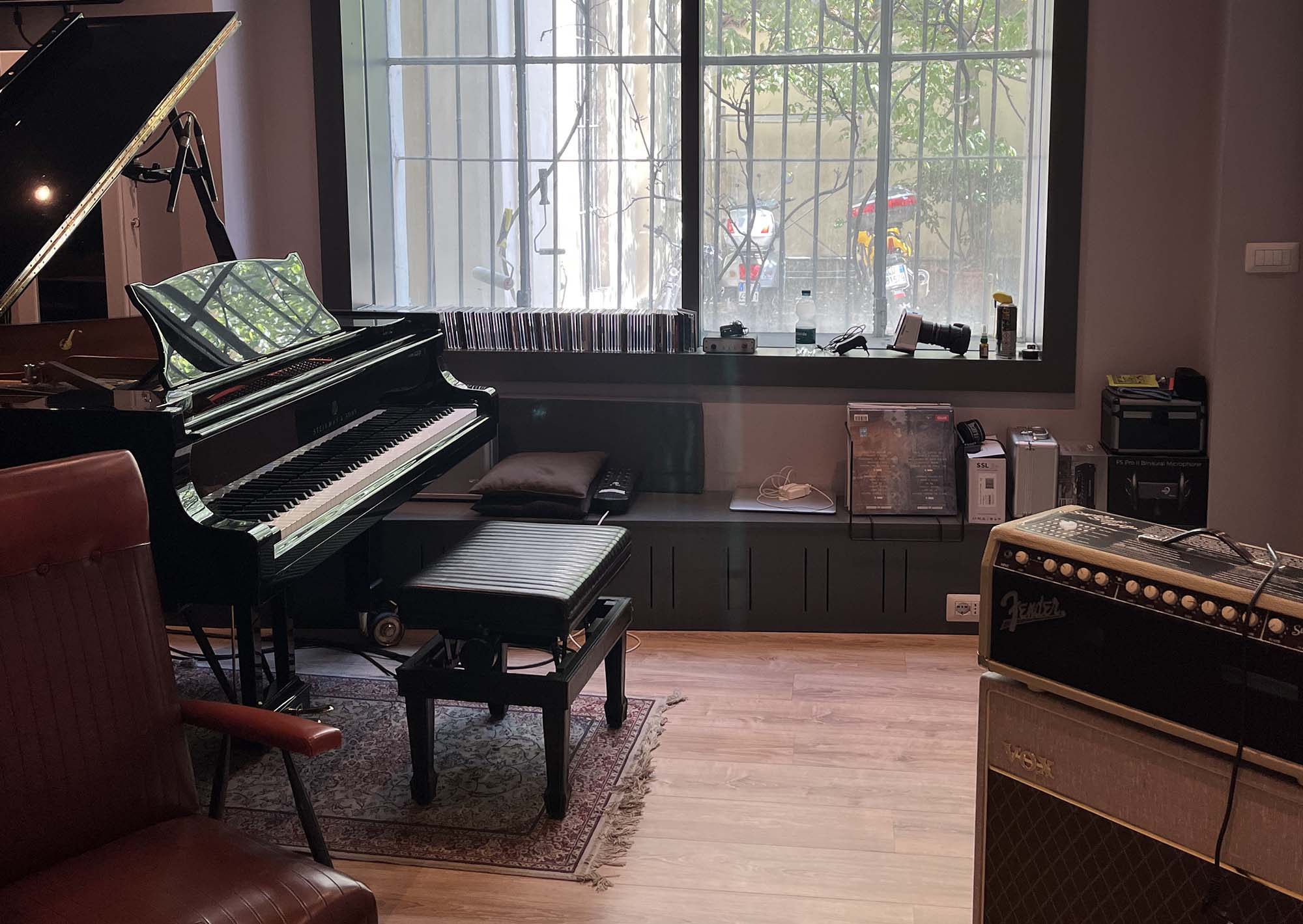 Studio Steinway